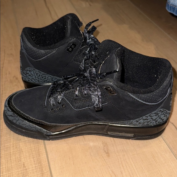 Nike Kids Black Sneakers - Picture 4 of 4